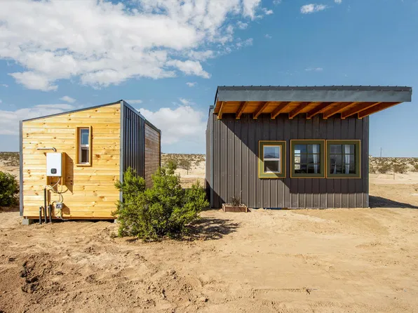 2953 Meldora Ave, Twentynine Palms, CA 92277