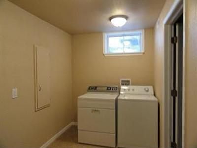 3rd image of 1581 S Zuni St