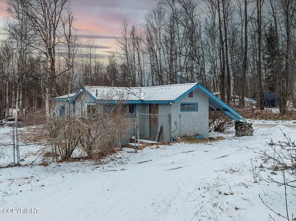 24330 Sunnyside Dr, Chugiak, AK 99567