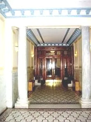 Rented by Douglas Elliman | media 14