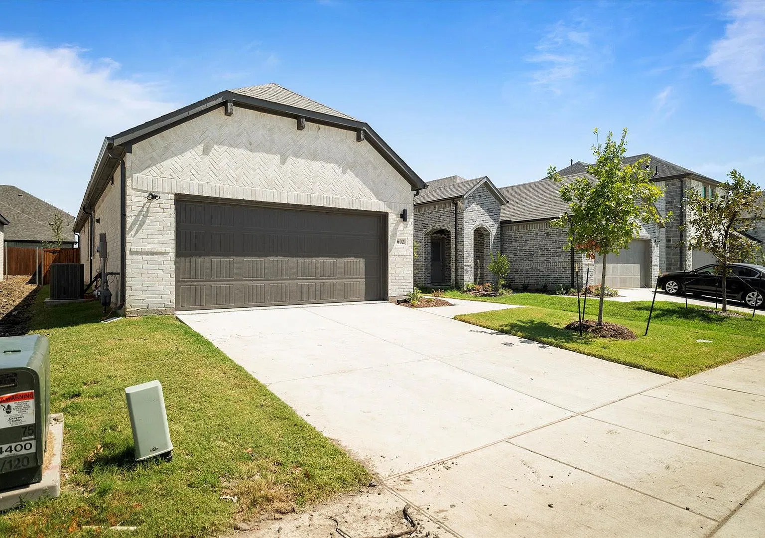 Coming Soon! 3-Bedroom, 2 Bath Single Family for Rent in Mc Kinney, TX | Attached Garage & Modern... — Photo 2