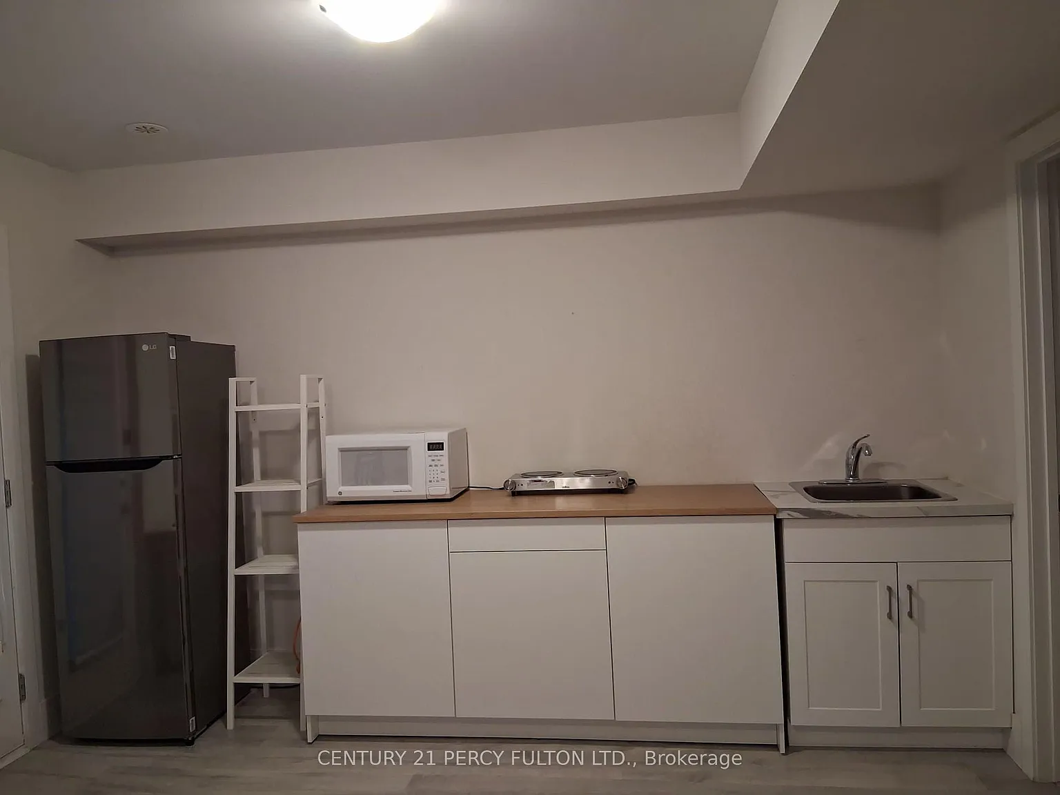 Studio, $1,350 — Photo 4