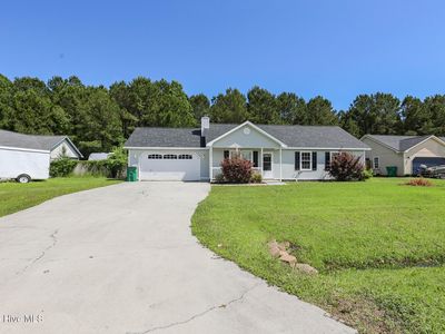 125 Daphne Drive, Hubert, NC, 28539