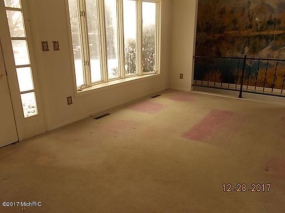 4th image of 25696 Ottokee Dr