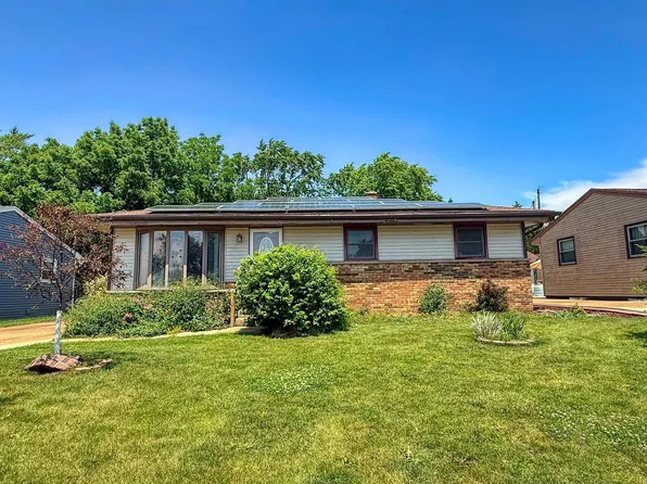 1228 Lakeview Ave, South Milwaukee, WI 53172