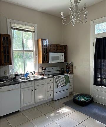 4th image of 4416 Painters St