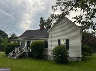 31 Pickerton St, Milan, GA 31060