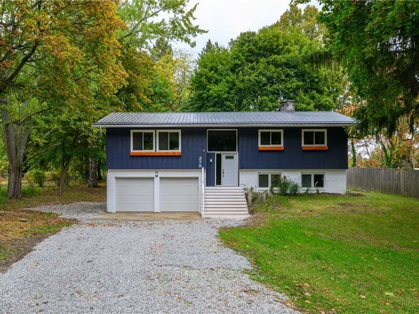 279 S Messner Rd, Akron, OH 44319