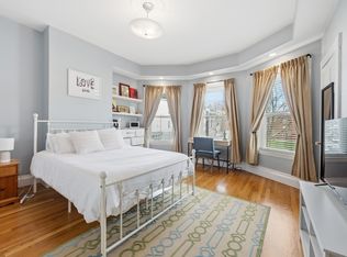 627 E 6th St #2, South Boston, MA 02127