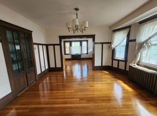 133 Willow St APT 2, Quincy, MA 02170