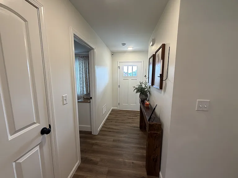 139 Magnolia Dr #1 — Photo 5