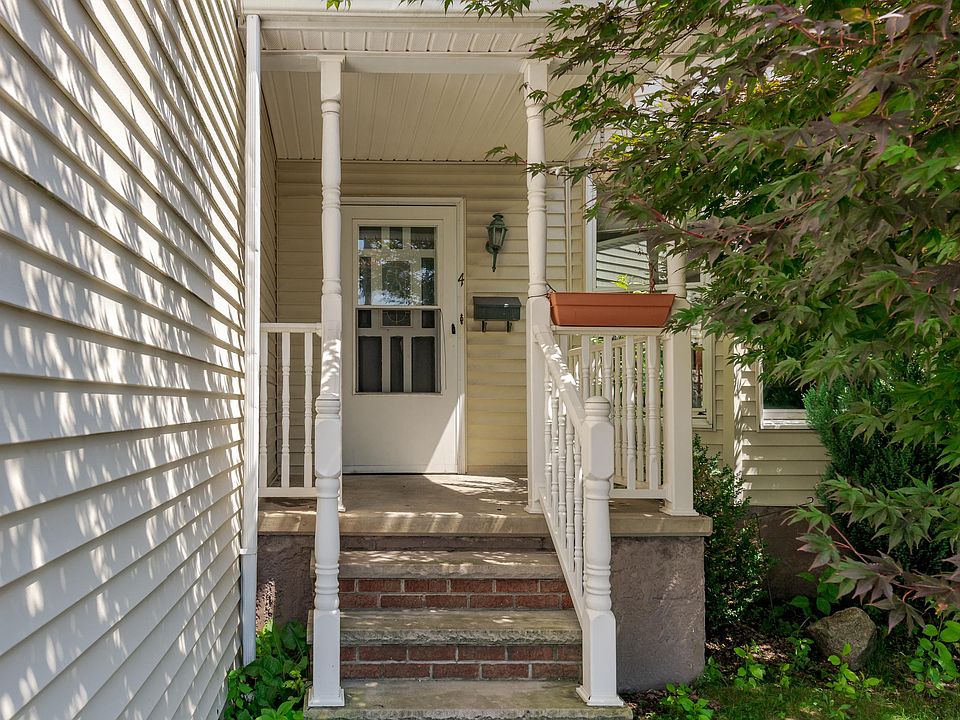 1st image of 4 Miner St