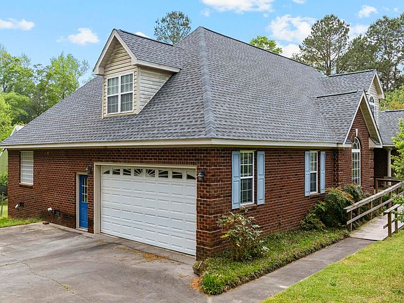 2nd image of 104 Little River Drive