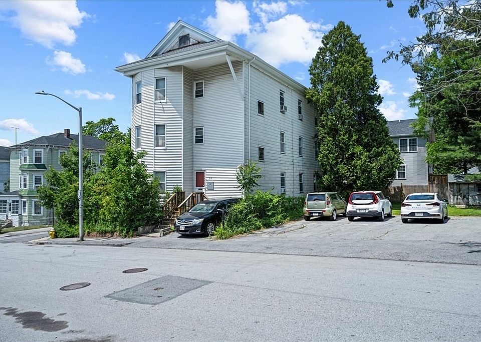 1st image of 60 Esther St