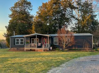 968 Gunter Pond Rd, Wagener, SC 29164