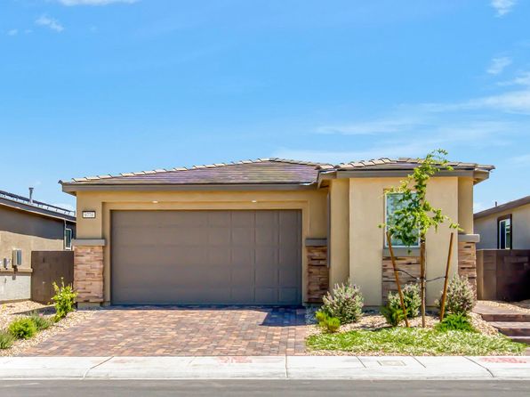 9770 Redwood Cascade St