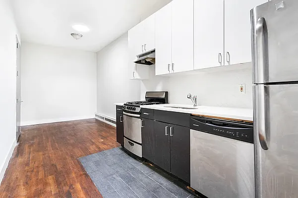 Rented by The Agency | media 2