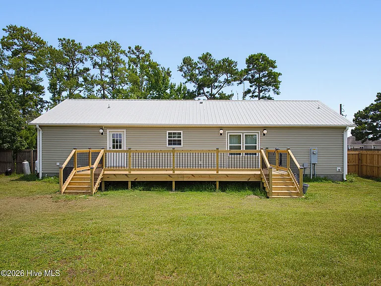 1211 Old Folkstone Rd — Photo 28