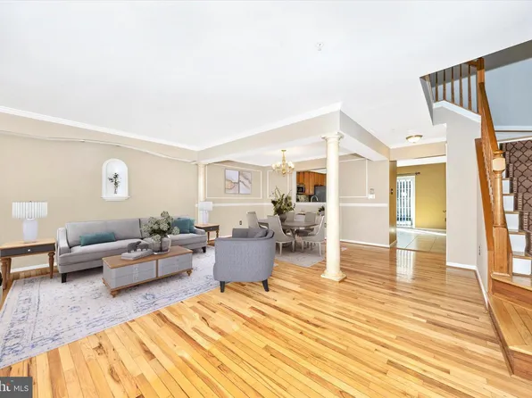 2089 Buell Dr, Frederick, MD 21702