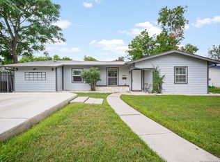 551 Marquette Dr, San Antonio, TX 78228