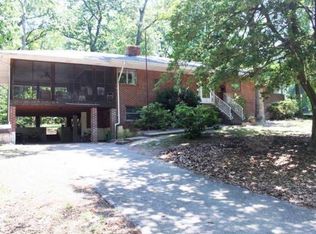 11765 Boyd Rd, Chester, VA 23831