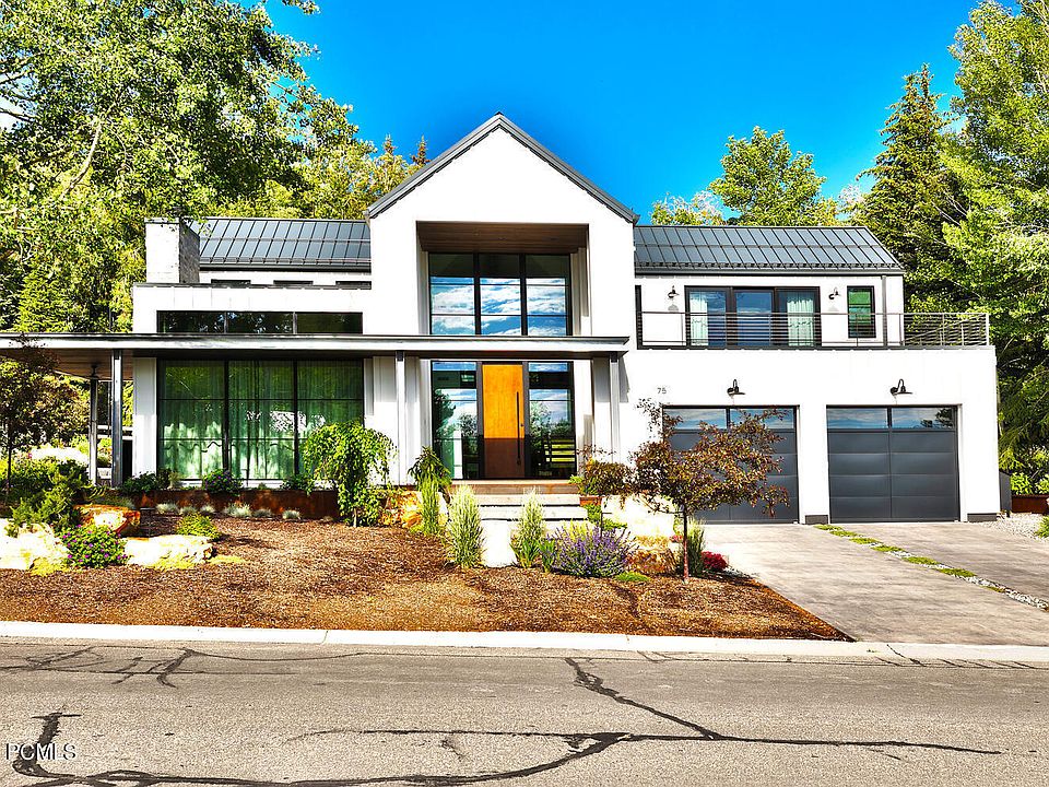 1st image of 75 Thaynes Canyon Dr