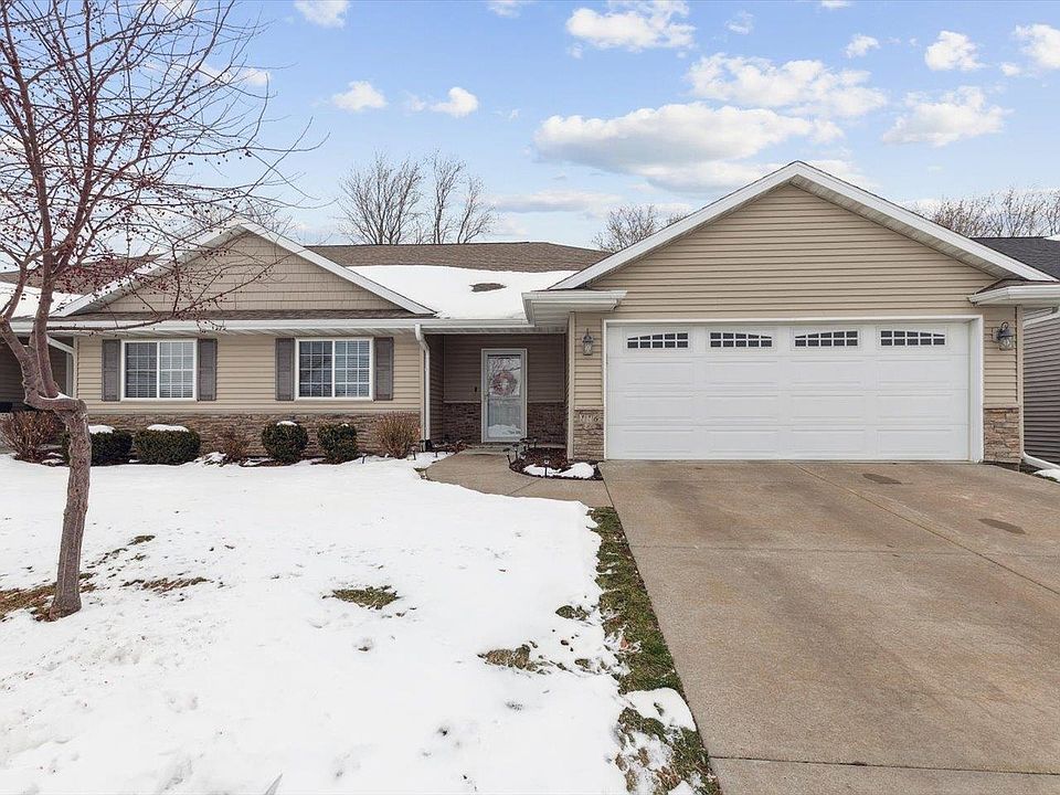 1st image of 116 W Pinehurst Dr