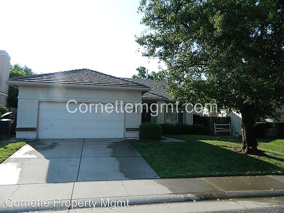 2nd image of 2628 La Croix Dr