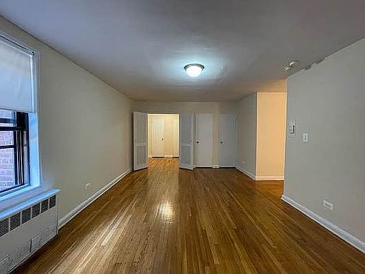 4th image of 41-12 Parsons Blvd #204