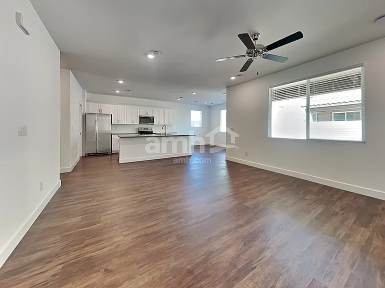 2726 Fierce Star Ave — Photo 6