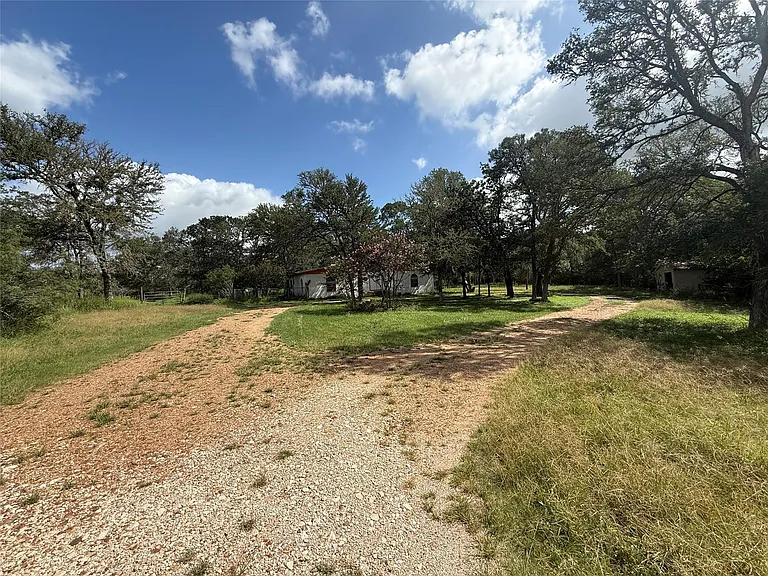 254 Lone Star Rd — Photo 20