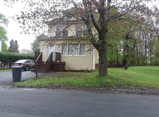 18 Hammond St, Monticello, NY 12701