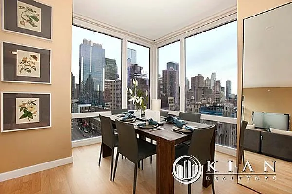 Rented by Kian Realty | media 72