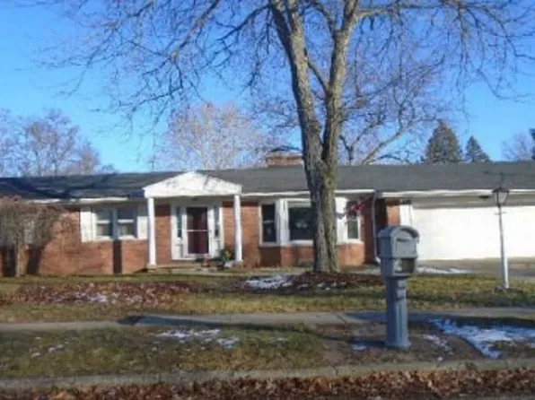 1111 S Clinton St, Charlotte, MI 48813