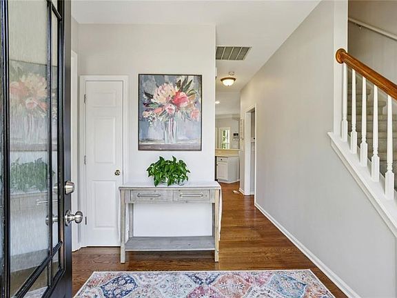 3rd image of 1655 River Oak Dr