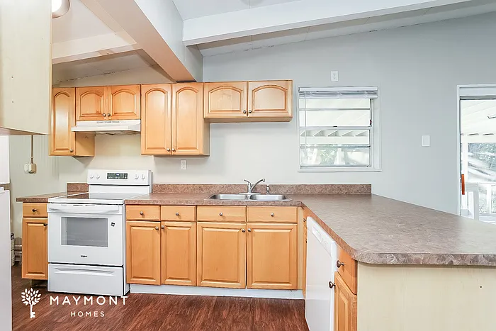 6311 Sprinkle Dr N — Photo 7