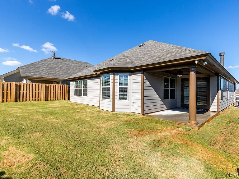 7119 Birch Creek Trl — Photo 24