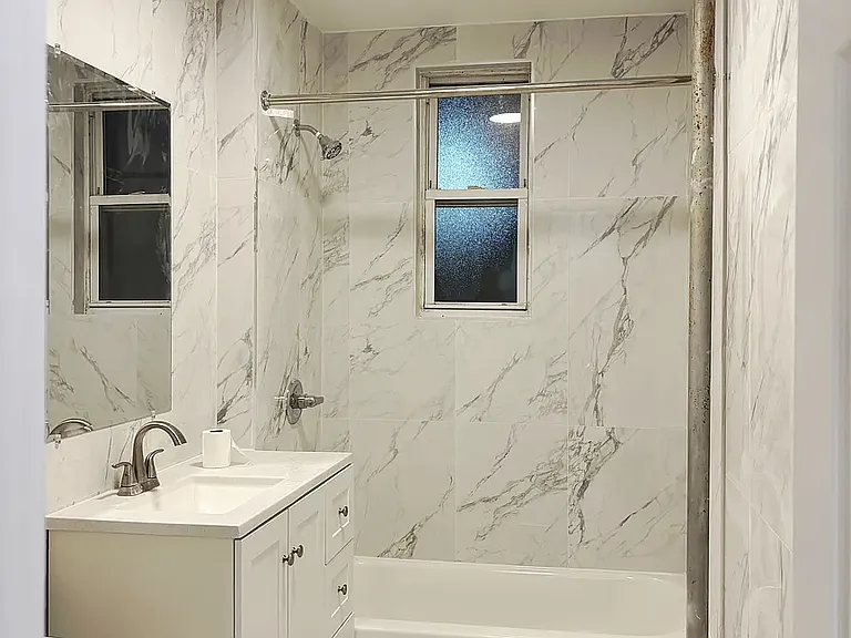 38 70th St #1 — Photo 6