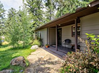 2492 E River Rd, Livingston, MT 59047