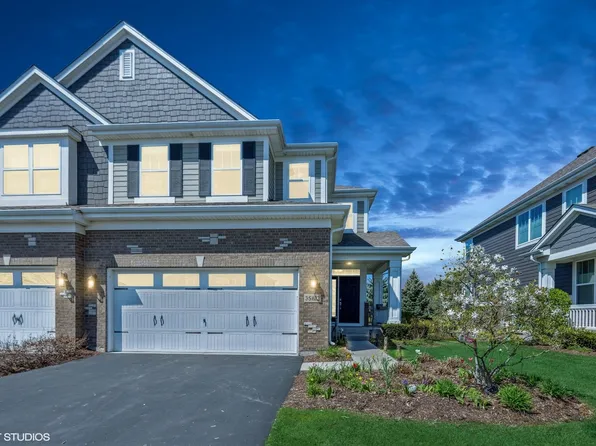 3S622 Breme Dr W, Warrenville, IL 60555