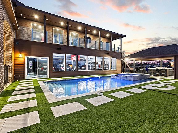 3rd image of 1517 Bennett Rd