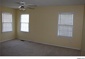 5th image of 142 Summey Barker Dr