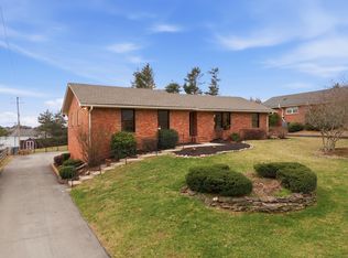 668 Cromwell Way, Lexington, KY 40503