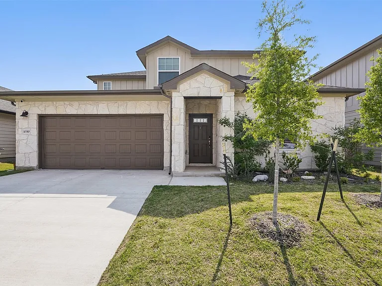 10310 Mager Ln — Photo 1