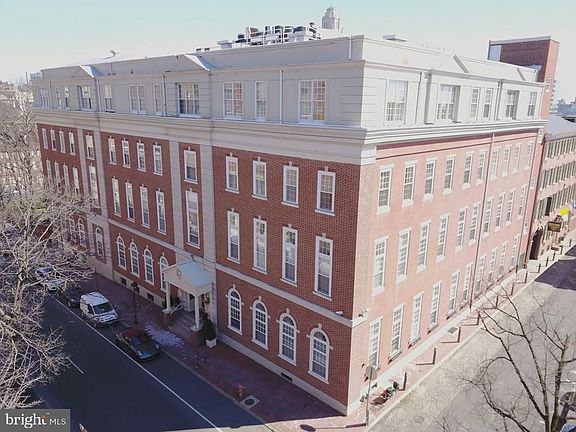 5th image of 211 S 4th St #25-306