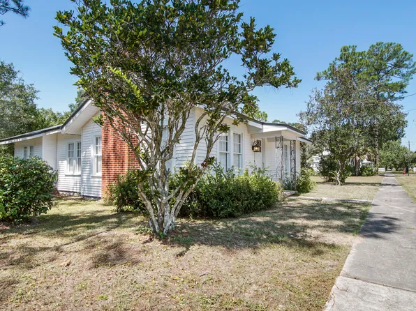388 S 11th St, Defuniak Springs, FL 32435