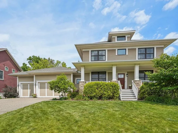 4896 Biscayne Ave, Eagan, MN 55123