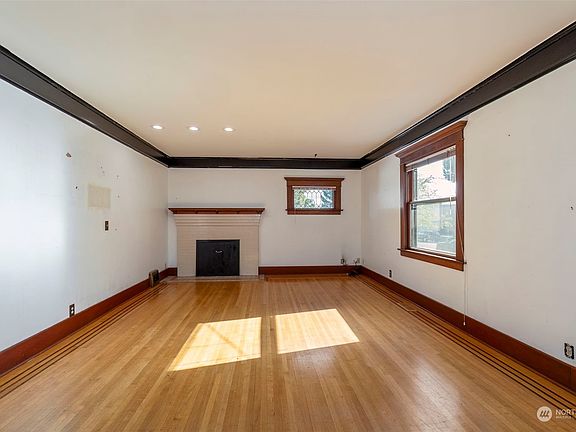 5th image of 1418 S 5th Street E