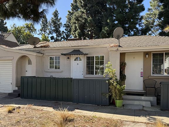 2nd image of 4017 La Salle Ave #8