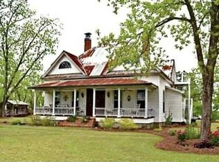 11 Short Cut Rd, Lumber City, GA 31549